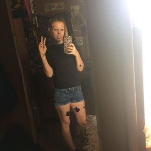 Meet your Posher, Tera